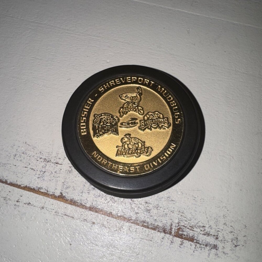 Vintage CHL Hockey Puck  Bossier Shreveport Mudbugs Riverkings Brahmas Official